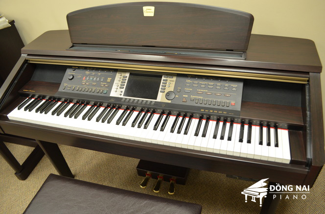 Đàn Piano điện Yamaha CVP207