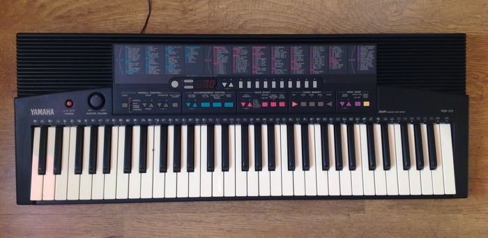 Đàn organ Yamaha PSR-215