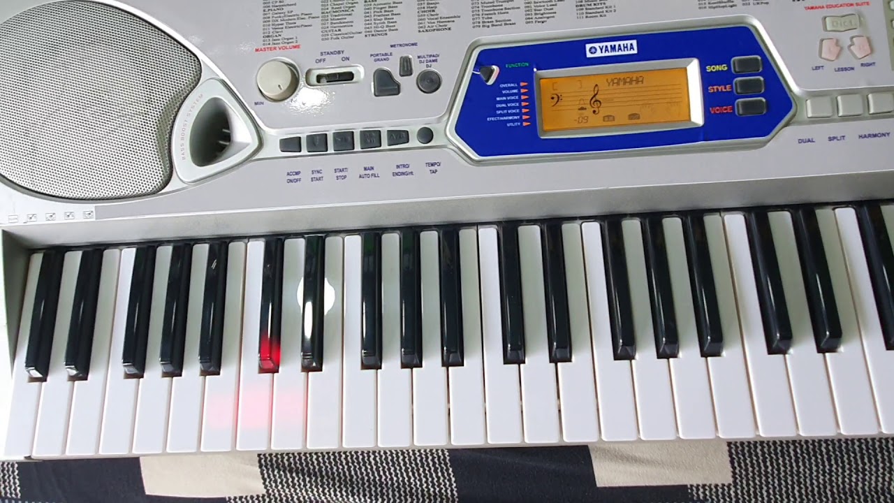 Đàn organ Yamaha EZ-J24
